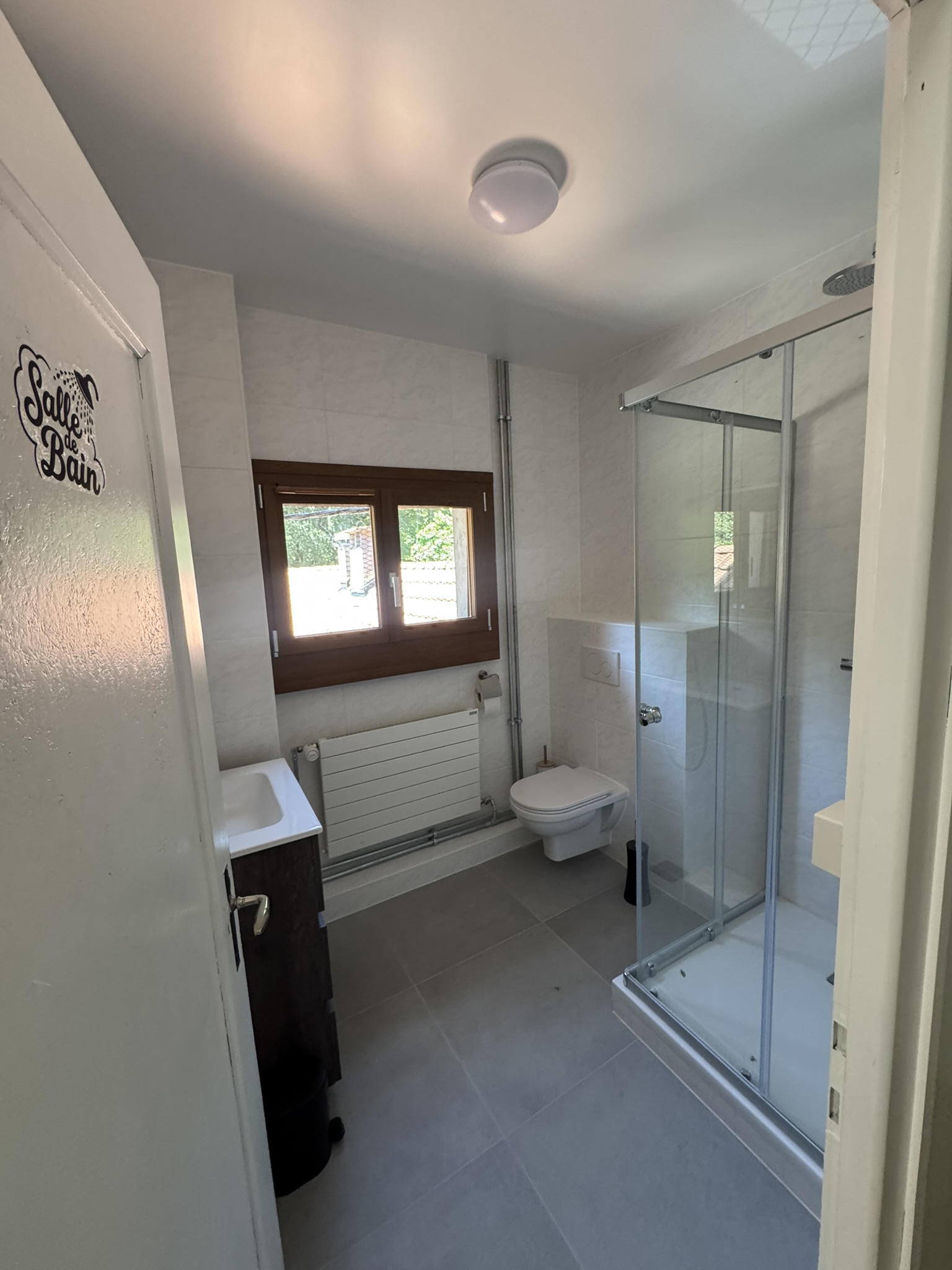 Salle de bain Chambre 23